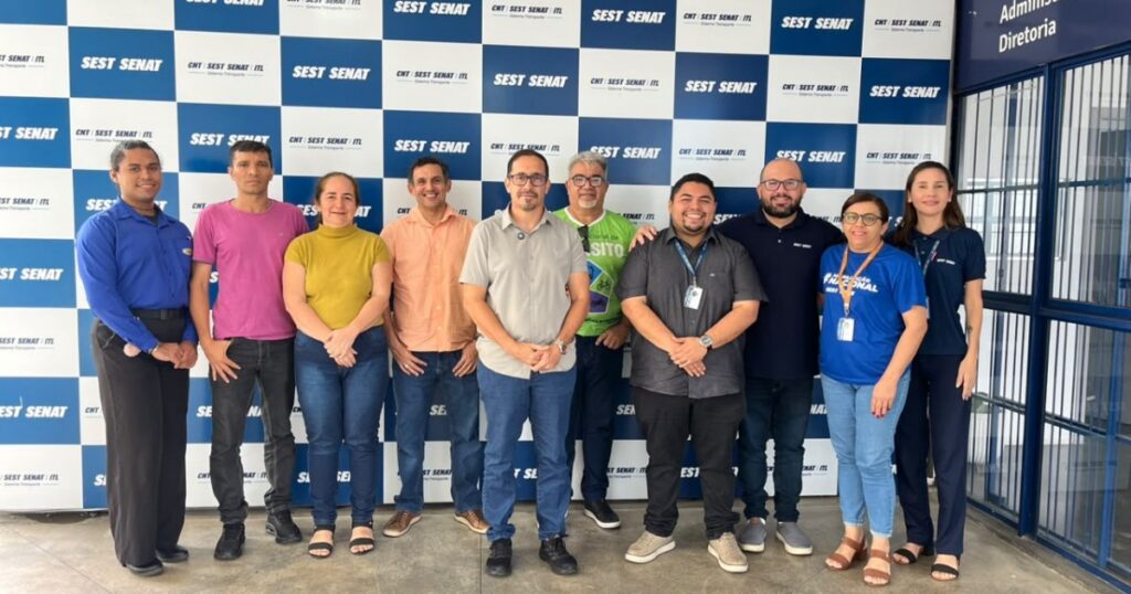 Reunião em Manaus define etapas para formação de condutores no transporte inclusivo