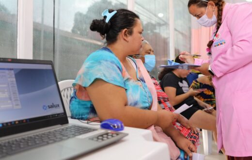 Mamografia de rastreamento atende mulheres de 50 a 74 anos em ação no Phelippe Daou