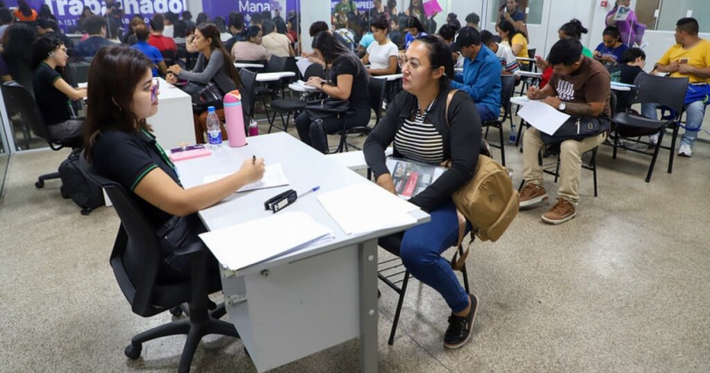Shopping Phelippe Daou concentra atendimento de 25 empresas no dia 30