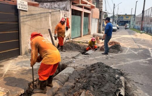 Rompimento altera escoamento e exige intervenção em drenagem de Petrópolis